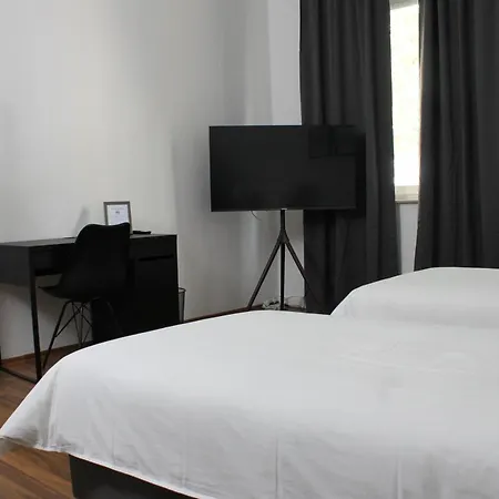 Mit 8 Betten Balkon, Waschmaschine Im Stadtzentrum * Paderborn
