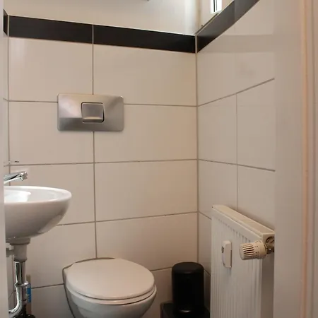 Appartement Mit 8 Betten Balkon, Waschmaschine Im Stadtzentrum